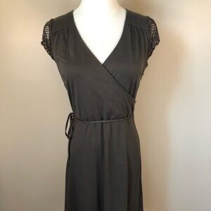 LOFT Dark Olive Green V-Neck Wrap Bodice Midi Dress Size 4